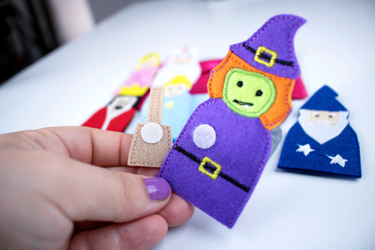 Fairy Tale Finger Puppets – Set of 9