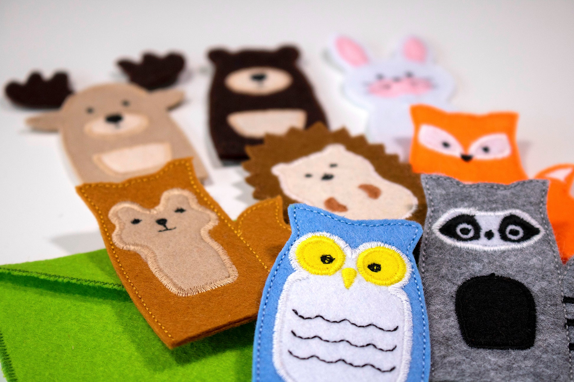 Forest Animal Finger Puppets – Set of 8
