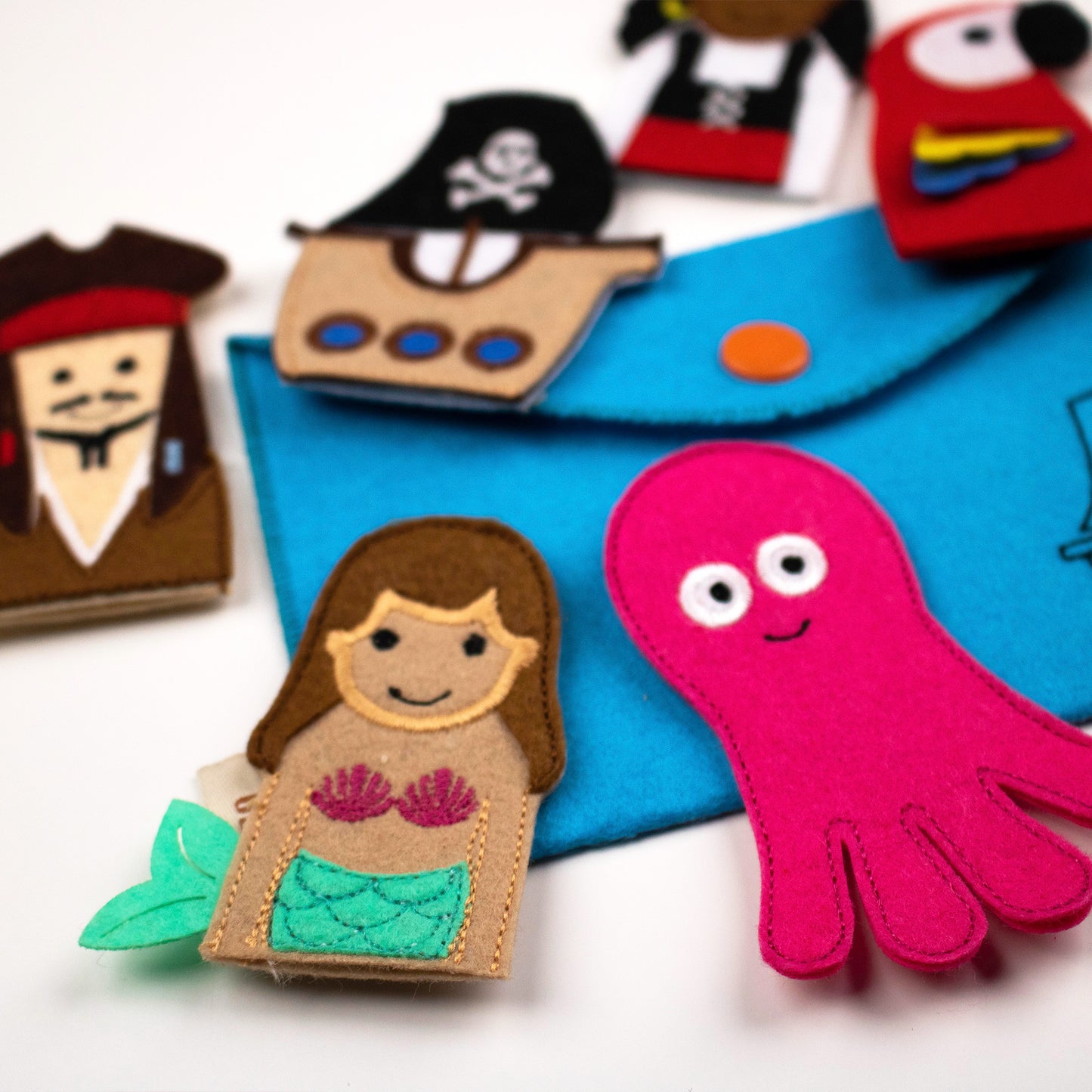Pirate Finger Puppets – Set of 8
